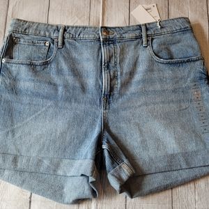 Free Assembly Denim Rolled Cuff Hi-Rise Shorts Lightwash •Plus Size 20•